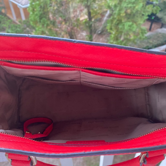 Michael Kors Red Leather Satchel – Gold Hardware, Elegant & Functional - Picture 2 of 6